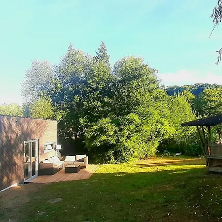La Tiny De L'etang Lodge Floreffe