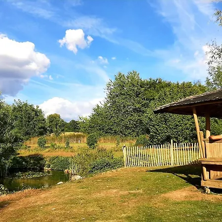 Lodge La Tiny De L'etang Floreffe